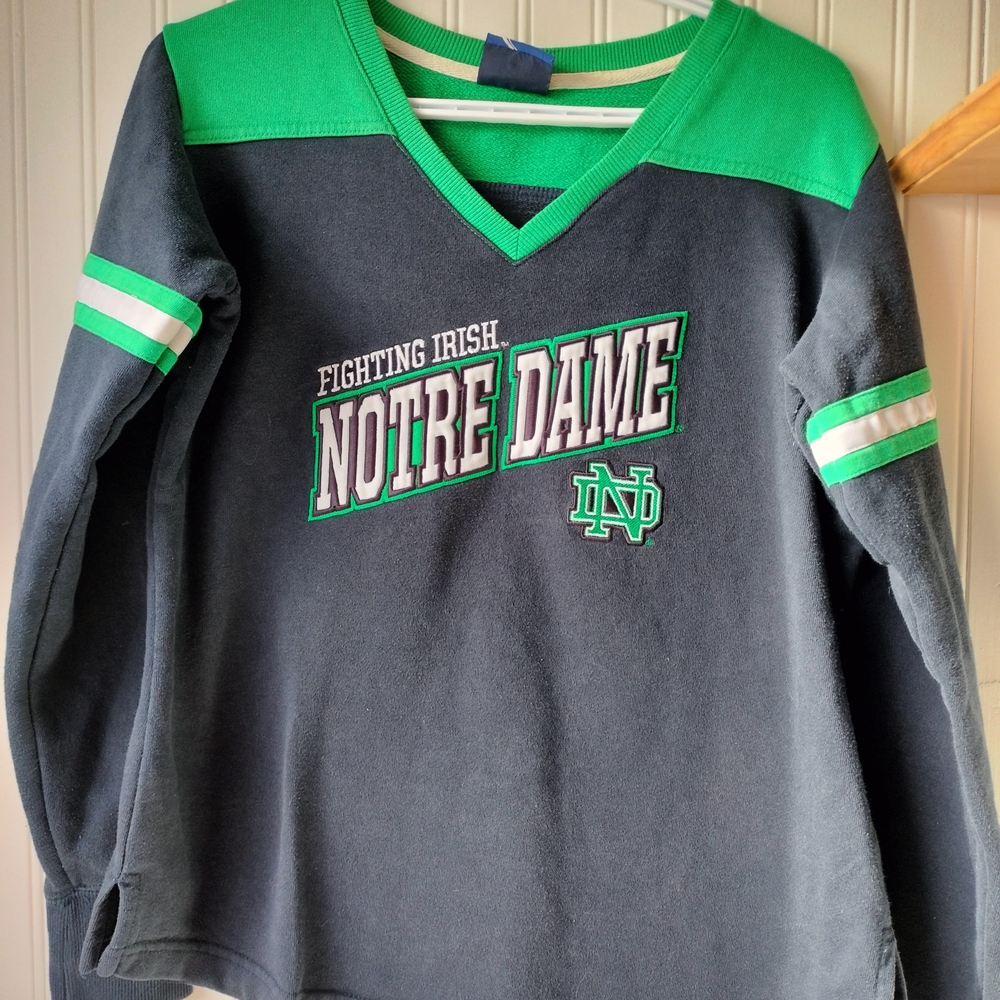 Champion Green and Black Sweatshirt Notre Dame.